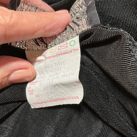 MARALLIS COLLECTION Jersey Knit Black Long Line Button Front Cardigan US Sz L - Picture 8 of 9